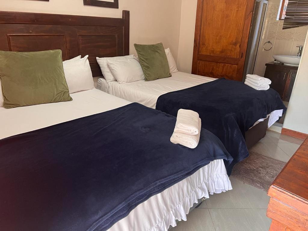 Travetel Or Tambo Airport Hotel Kempton Park Eksteriør billede