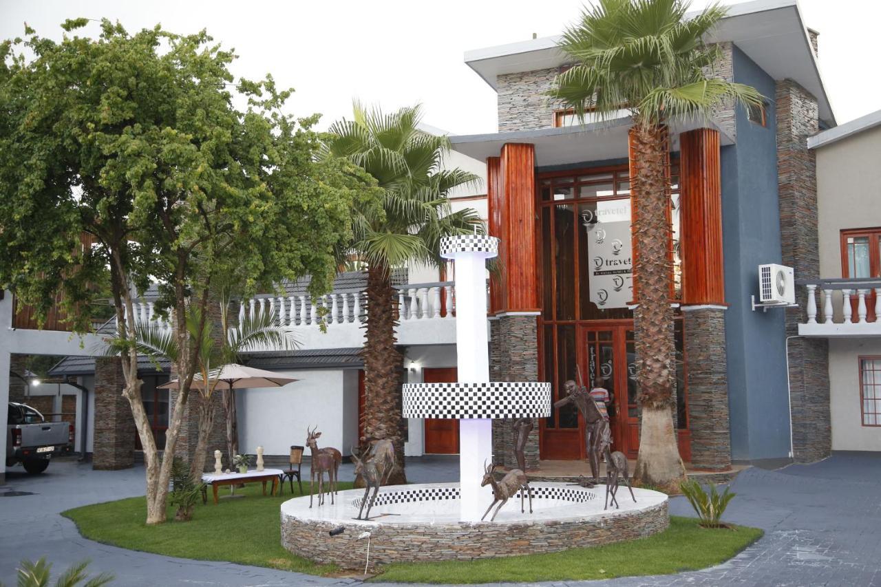 Travetel Or Tambo Airport Hotel Kempton Park Eksteriør billede
