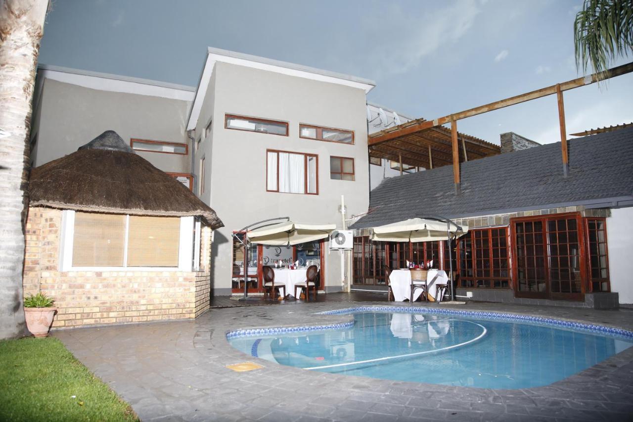 Travetel Or Tambo Airport Hotel Kempton Park Eksteriør billede